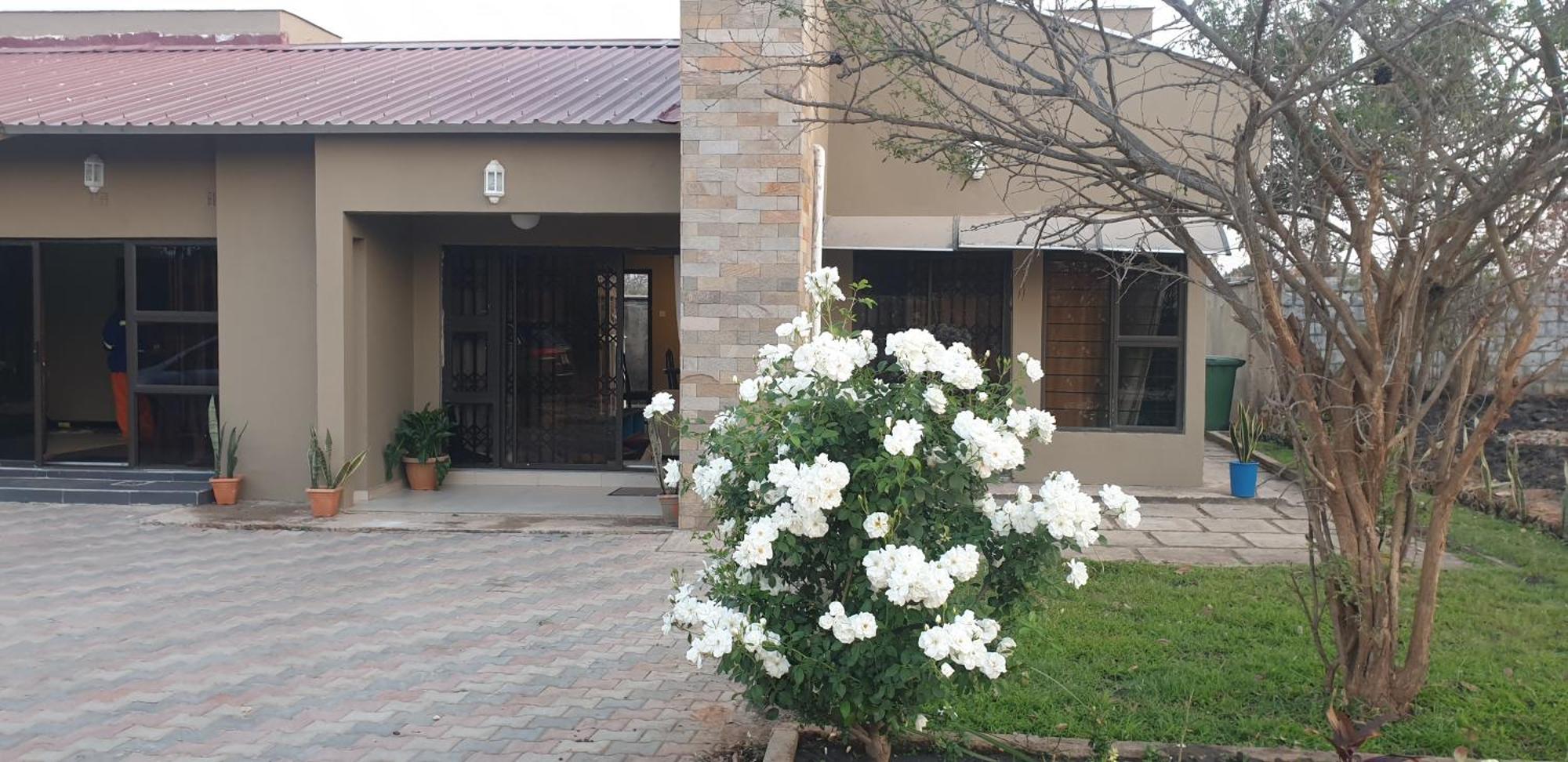 Villa Lombe, Off Great East Road, Silverest Silver Rest 外观 照片