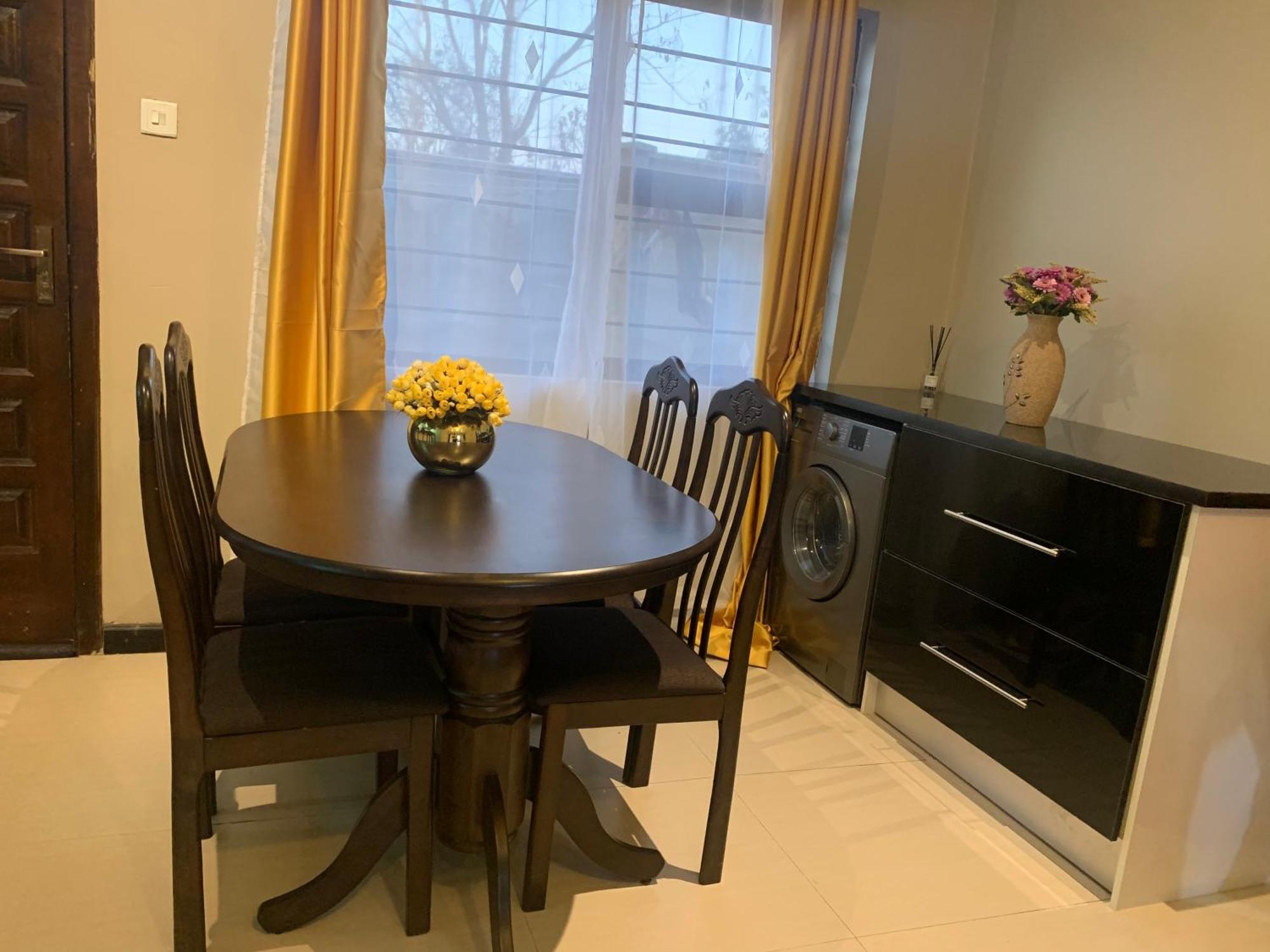 Villa Lombe, Off Great East Road, Silverest Silver Rest 外观 照片
